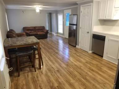 Main picture of 1579 Duchamp Rd