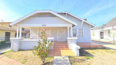 Main picture of 660 N Mountain View Ave