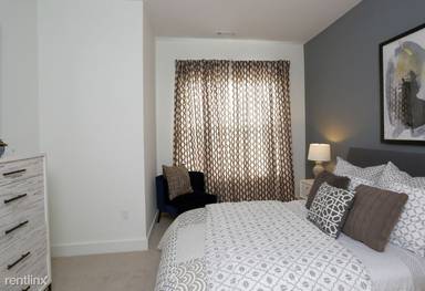 Main picture of 127 Lake View Ave