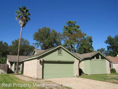 Main picture of 8619 Pines Place Dr
