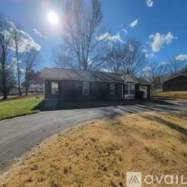 Main picture of 1535 Garden Ln
