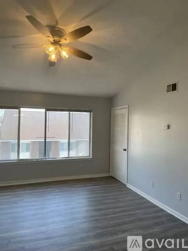 Main picture of 216 Pacific Dr