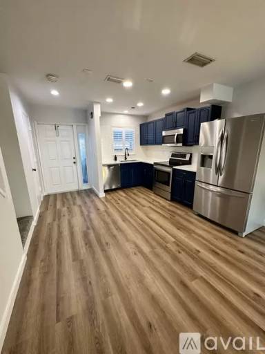 Main picture of 1304 SE 7th St