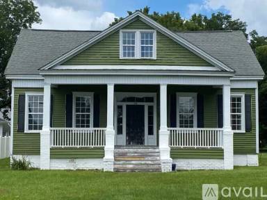 Main picture of 352 2nd St