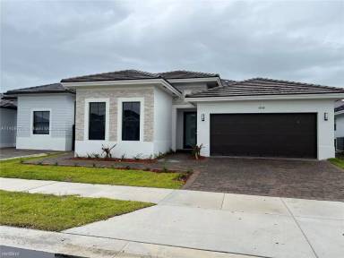 Main picture of 14548 SW 23rd Ter