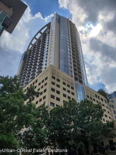 Main picture of The Solaire At The Plaza