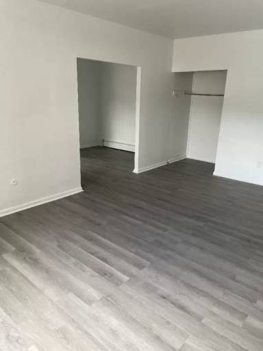 Main picture of 615 5th Street Ext