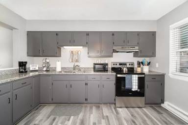 Main picture of 332 Timberhaven Dr