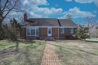 Main picture of 1342 Stratford Ave