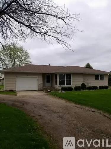 Main picture of 2851 N State Road 55