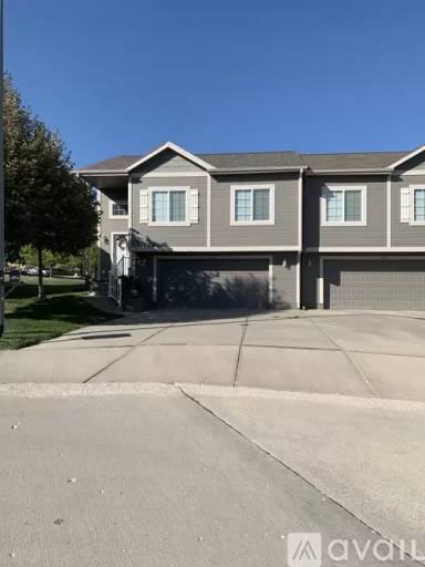 Main picture of 19163 Drexel Cir