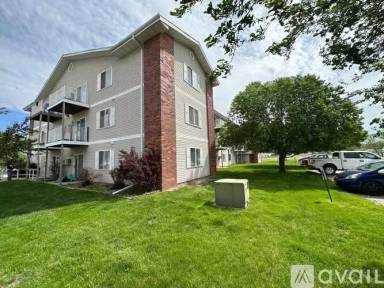 Main picture of 2400 N 4th St