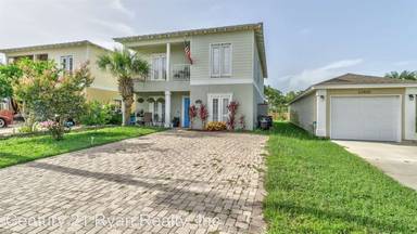 Main picture of 12804 Agave St