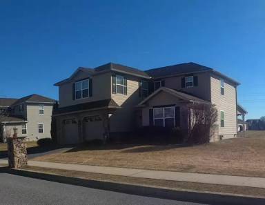 Main picture of 313 Sleepy Hollow Dr