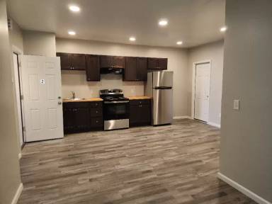 Main picture of 159 1st St