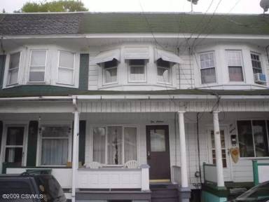 Main picture of 1016 W Lynn St