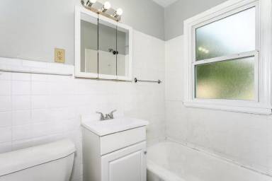 Main picture of 847 S Pershing St