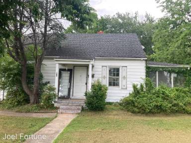 Main picture of 106 Cynthia Dr