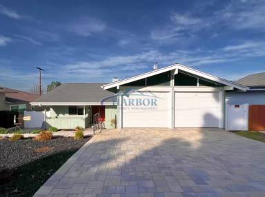 Main picture of 1967 W 236th St