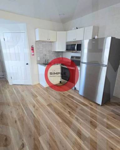 Main picture of 650 Eisenbrown St