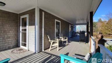 Main picture of 27 Stearns Rd