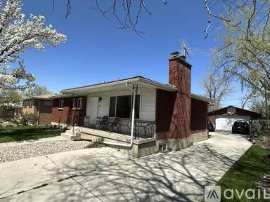 Main picture of 603 E Greenwood Ave