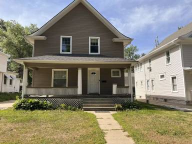 Main picture of 5227 Walker Ave