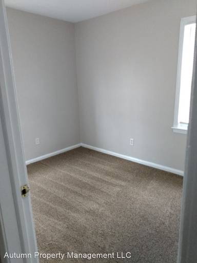Main picture of 805 E Muir Ave