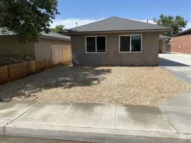 Main picture of 626 W D St