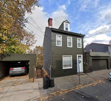 Main picture of 133 Pius St
