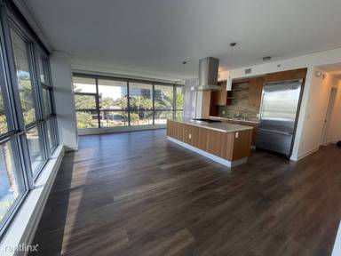 Main picture of Essex Skyline at MacArthur Place Apartments