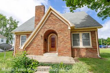 Main picture of 409 N Calvert St
