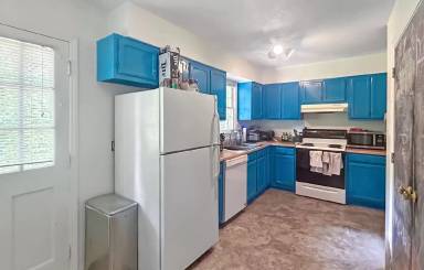 Main picture of 1223-1227 Carlton Ave