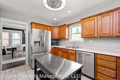 Main picture of 335 Marshall Ave