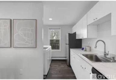 Main picture of 50 Howe St