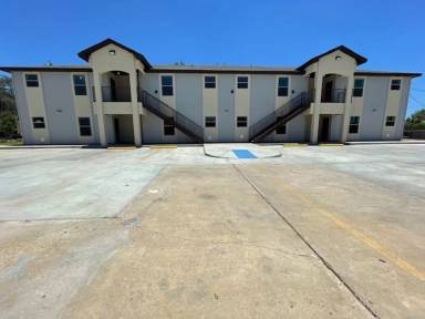 Main picture of 2717 N Arkansas Ave