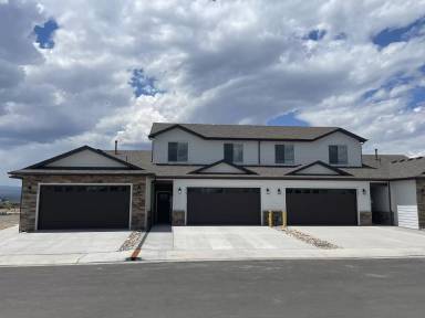 Main picture of 1623 Blue Creek Ave