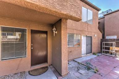 Main picture of 1481 Living Desert Dr