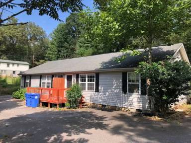 Main picture of 105 Salola St