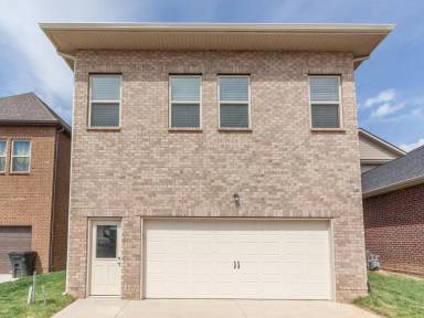 Main picture of 164 Ashcrest Pt