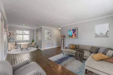 Main picture of 12 Galveston St SW