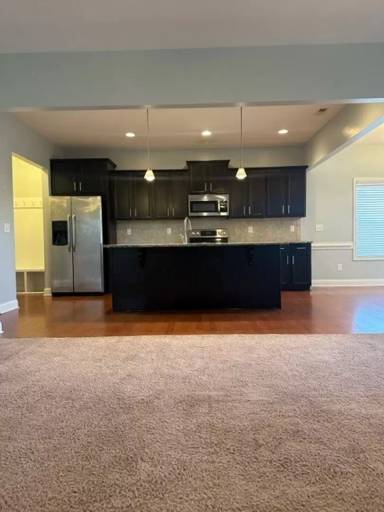 Main picture of 103 Clovis Ct