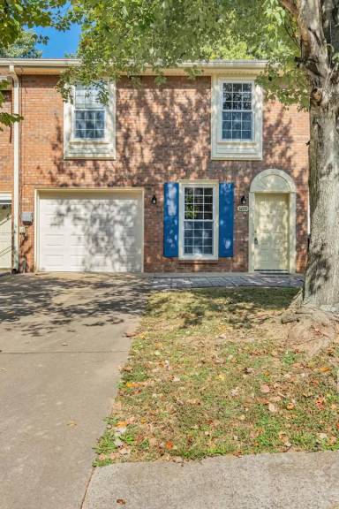 Main picture of 3089 Woody Ln