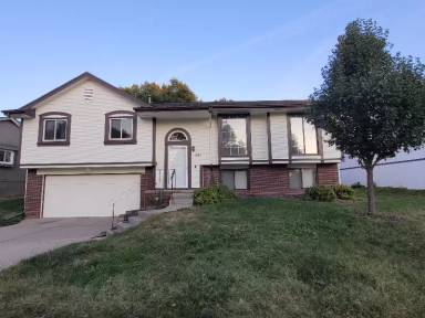 Main picture of 3515 N 150th Ave