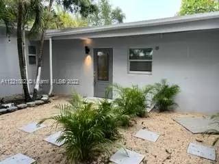 Main picture of 504 SW 15th St