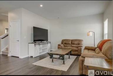 Main picture of 646 Castle Rd