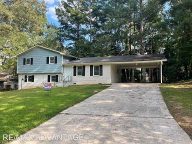 Main picture of 1874 Whitworth Dr