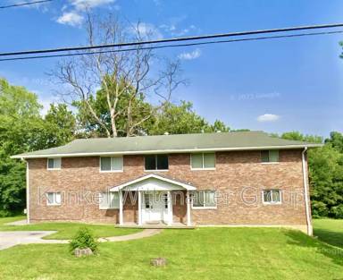 Main picture of 3114 N Illinois St