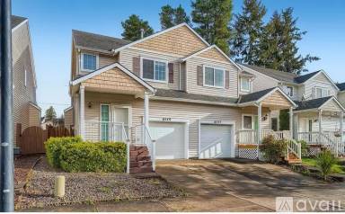 Main picture of 6549 NE Deer Run St