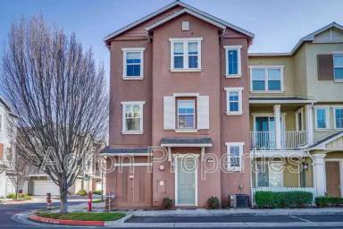 Main picture of 471 Parvin Dr